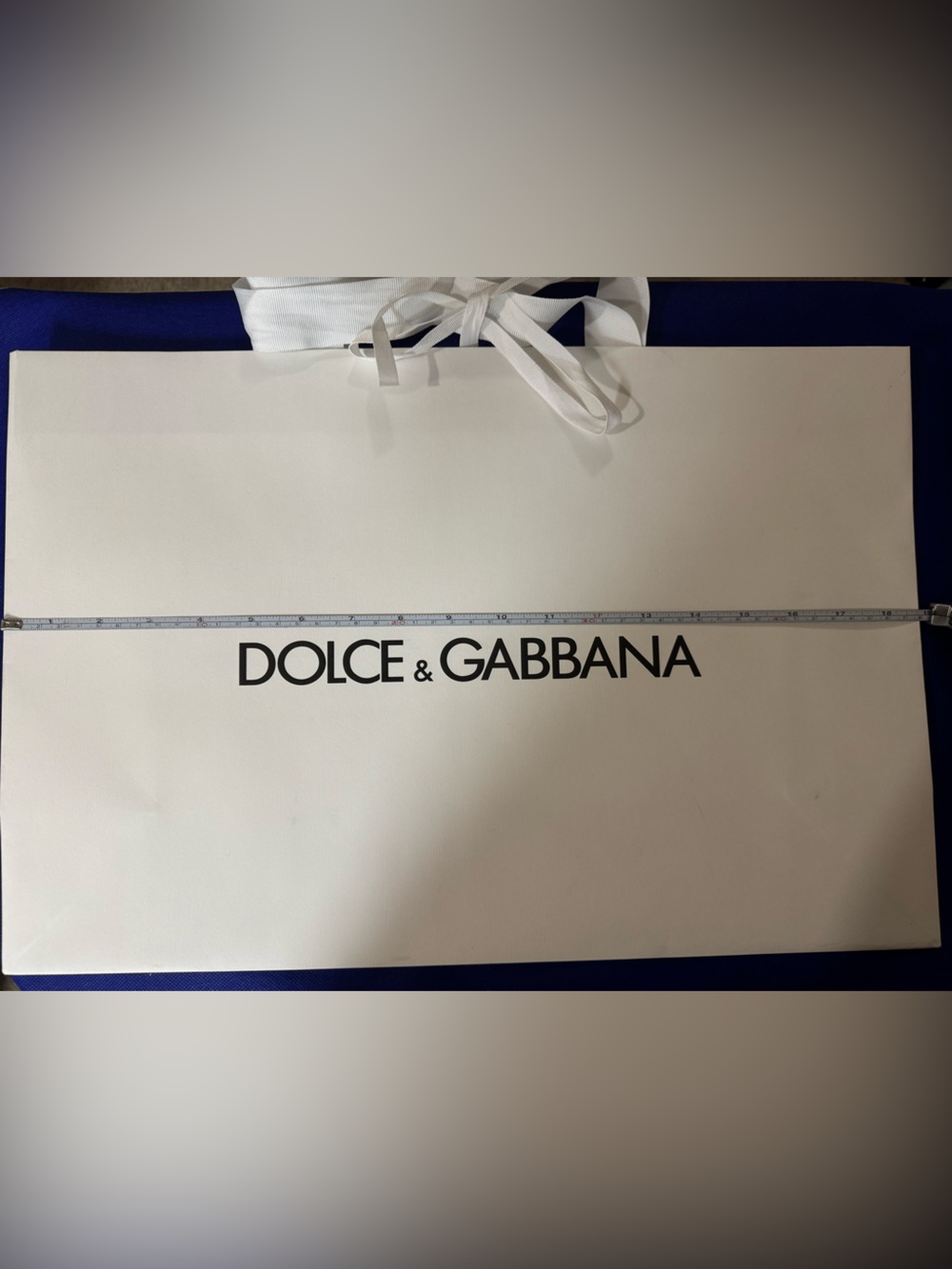 Dolce & Gabbana 💯% Authentic Iconic White Shopping/gift paper Bag w/ inner ties - Picture 3 of 6